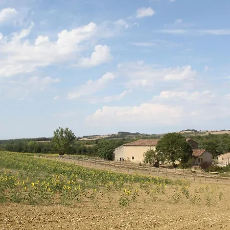 Hébergement de vacances - La Couderquié *